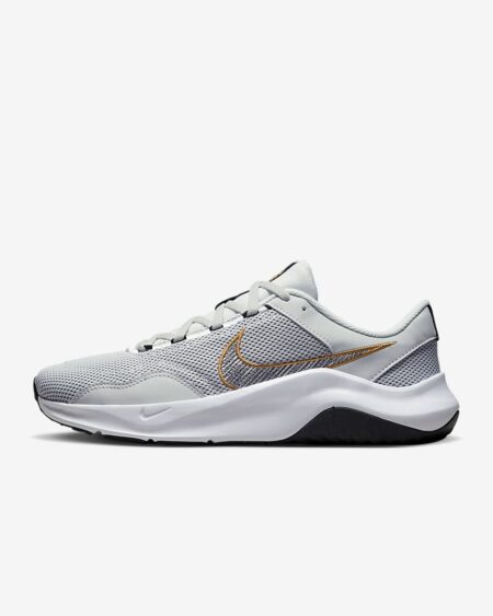 Nike Legend Essential 3 Next Nature